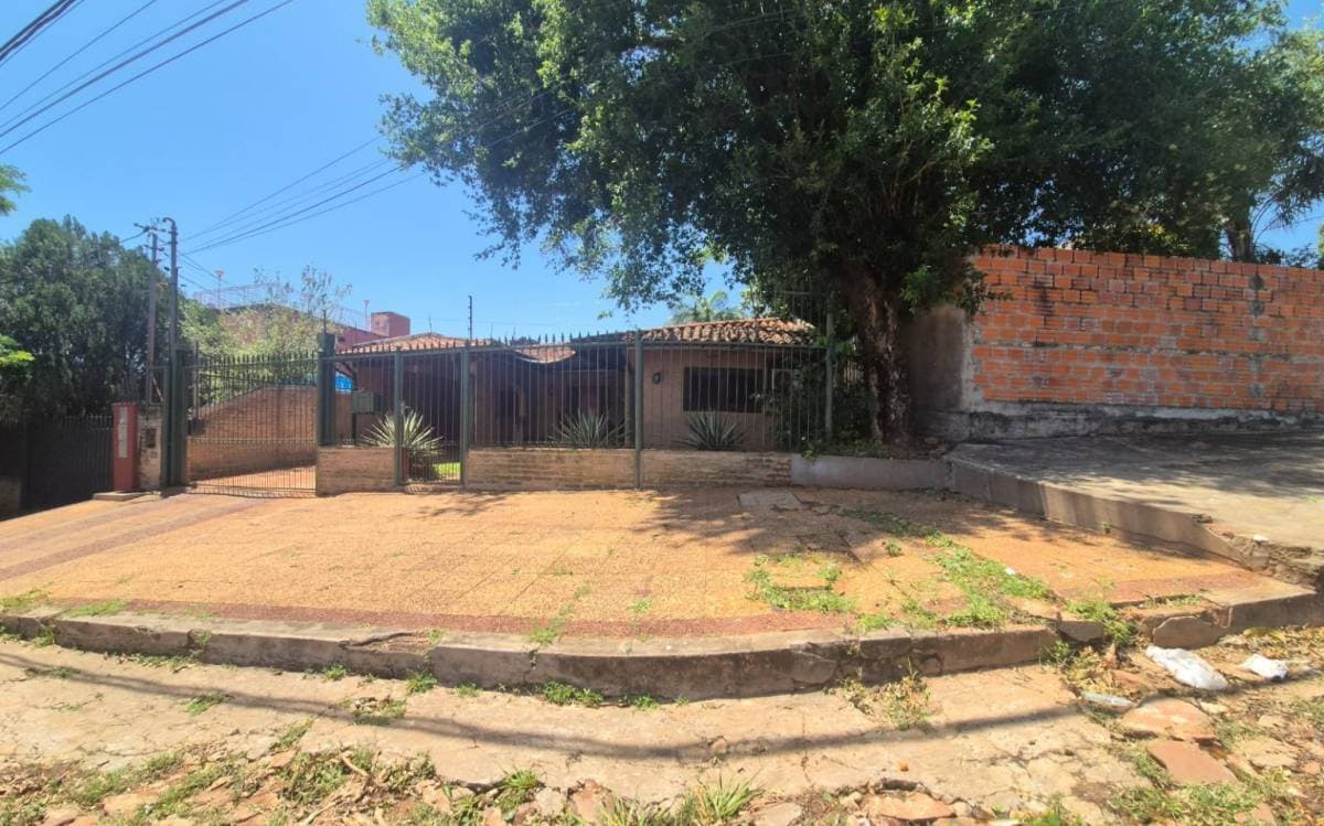 En venta – casa en Villa Elisa, foto 4