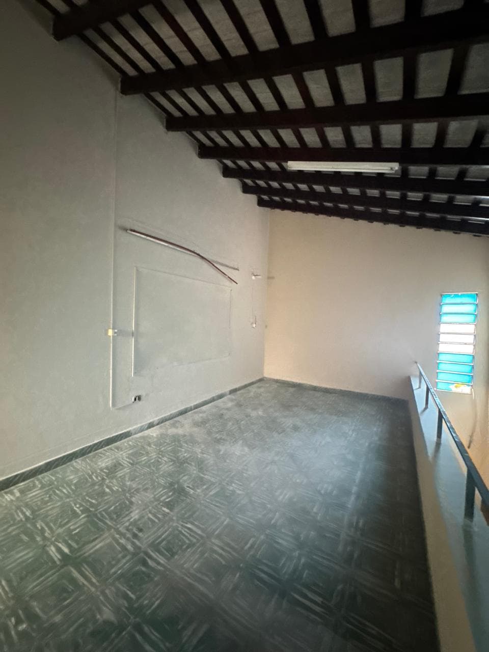 143001140-144, foto 2
