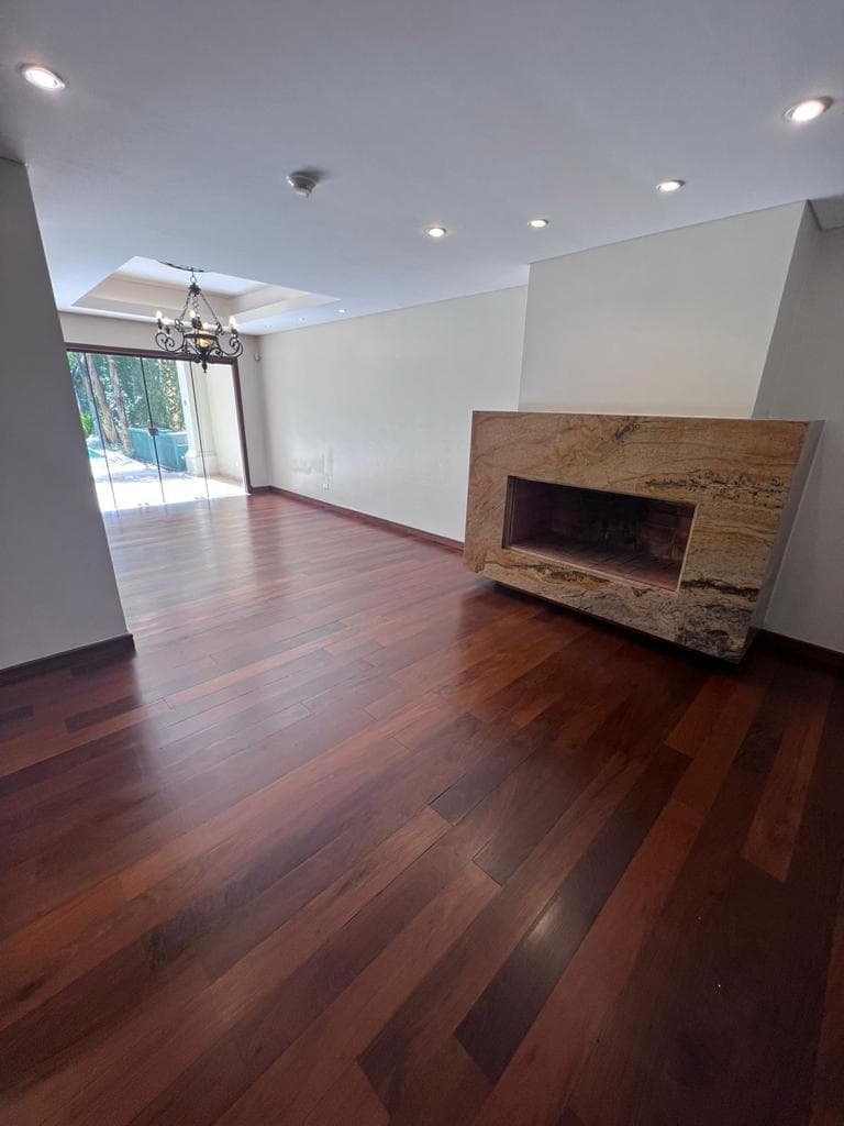Hermosa y gran residencia en bo.Las Lomas — foto 2