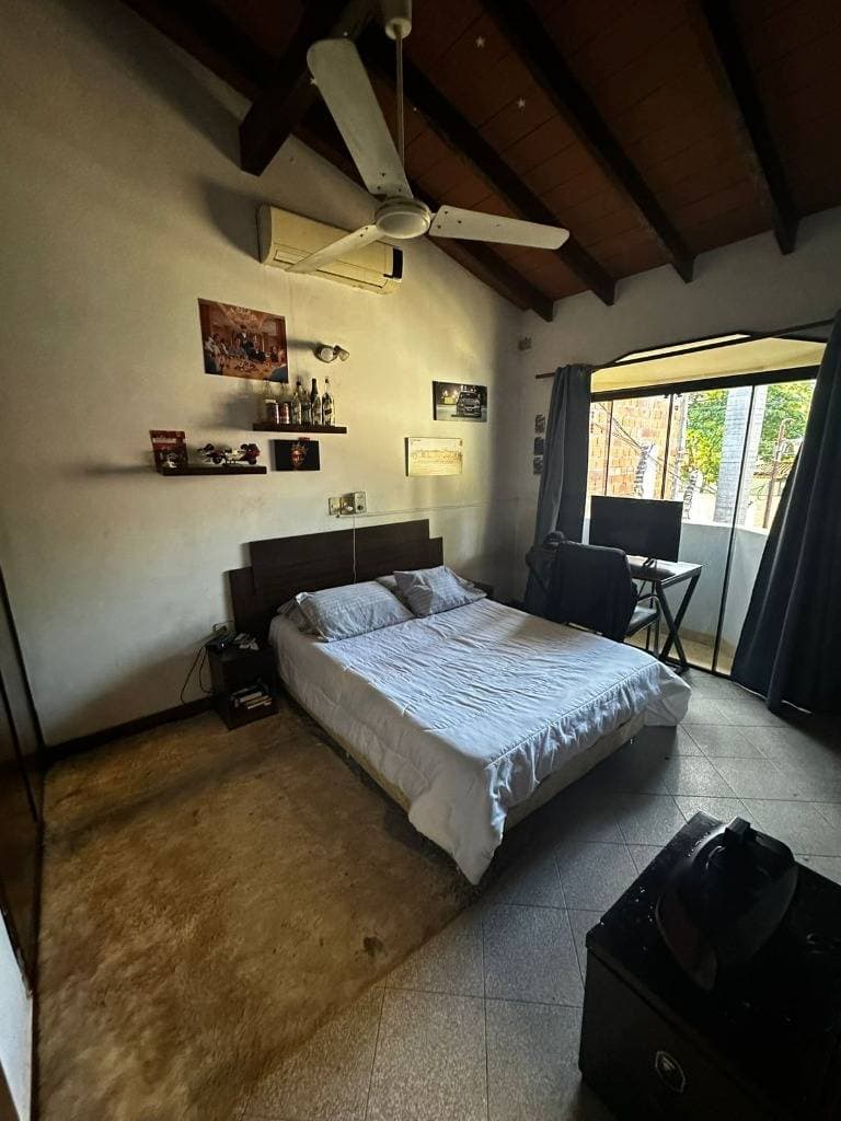 En alquiler casa en el barrio san cristobal asuncion, foto 4