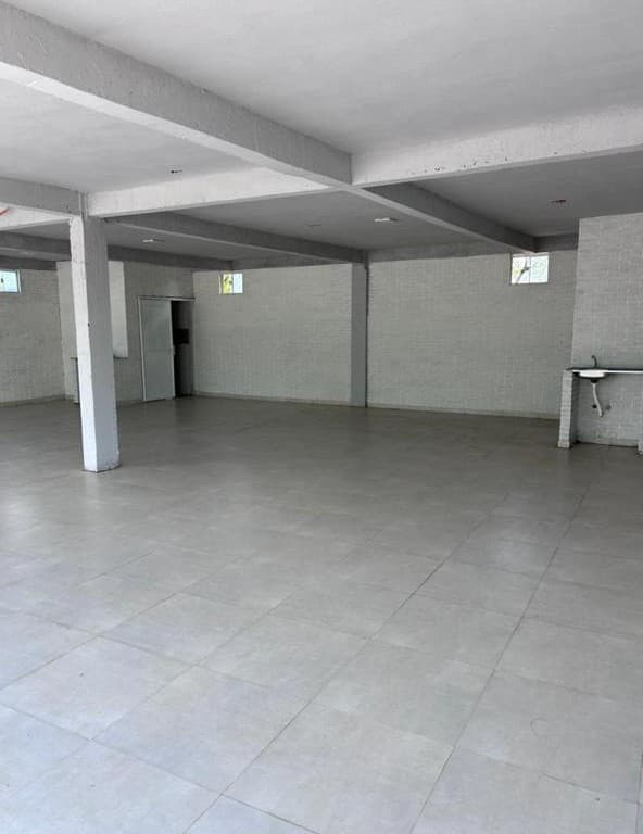 Salon comercial en San Bernardino, foto 1