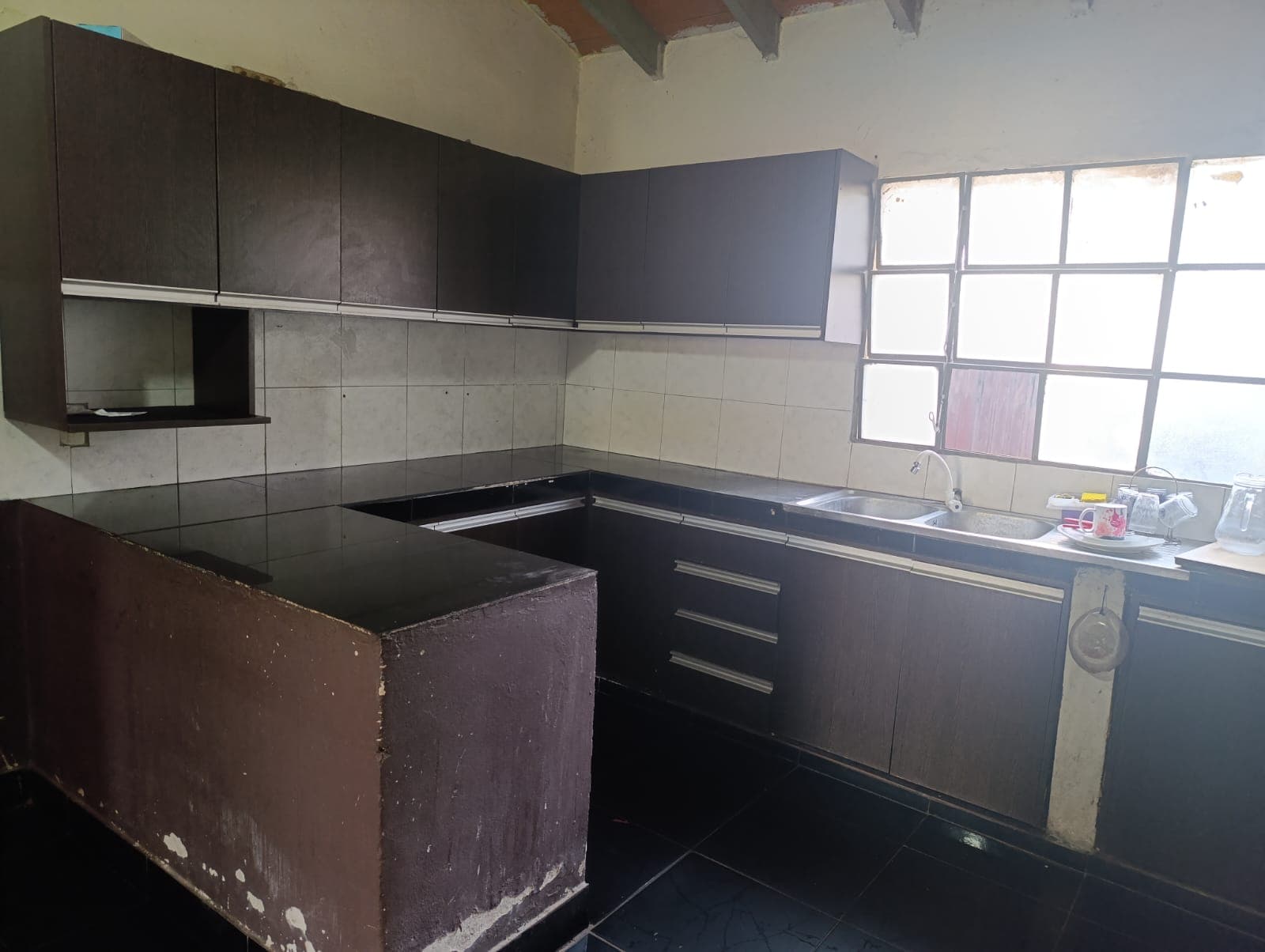 Casa con piscina en areguá, foto 4
