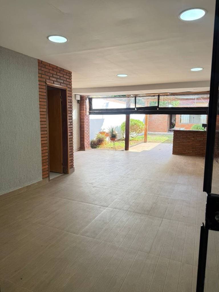 Duplex en Lambaré, barrio valle apu’a, foto 4