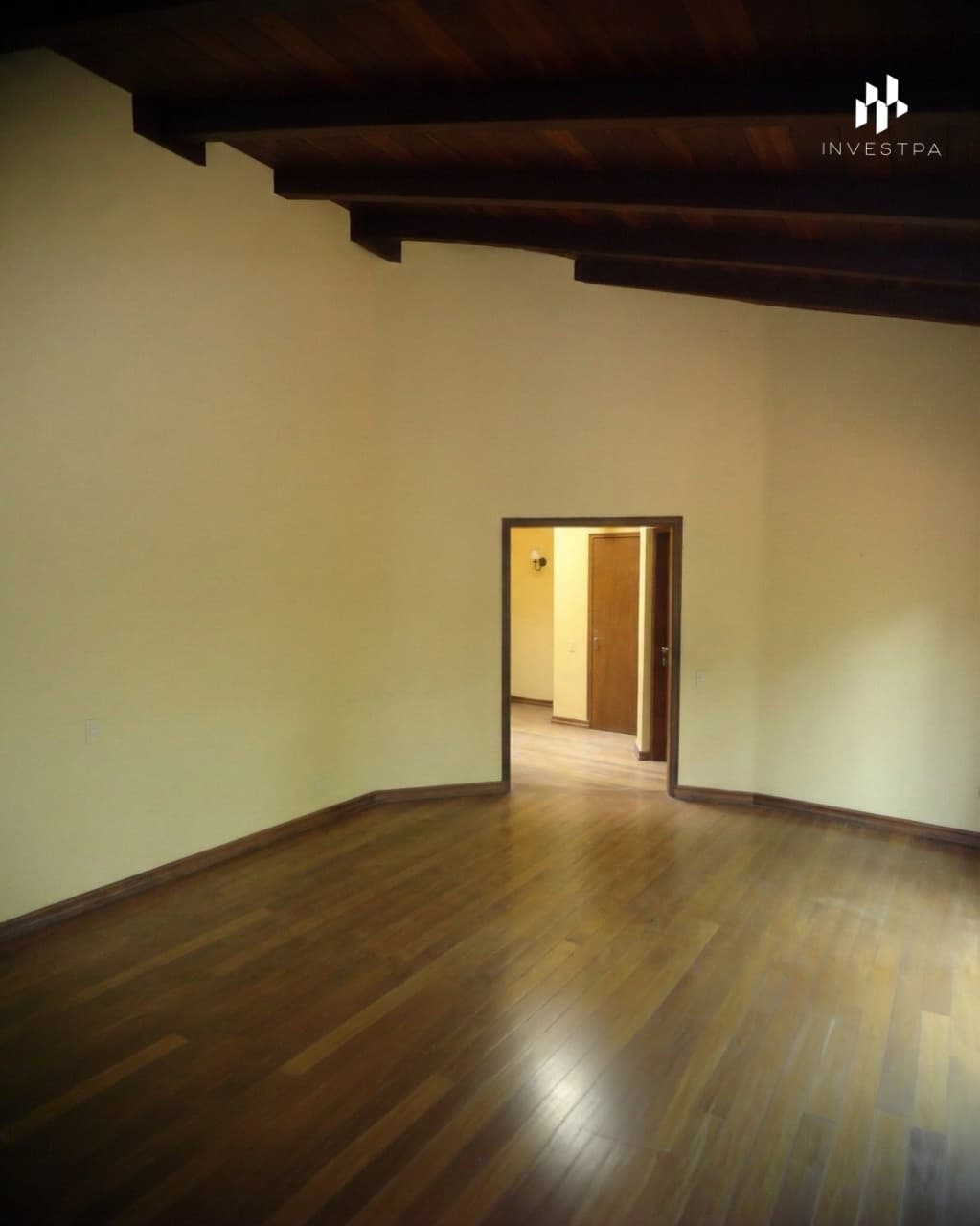 En venta residencia en ycua sati, foto 4