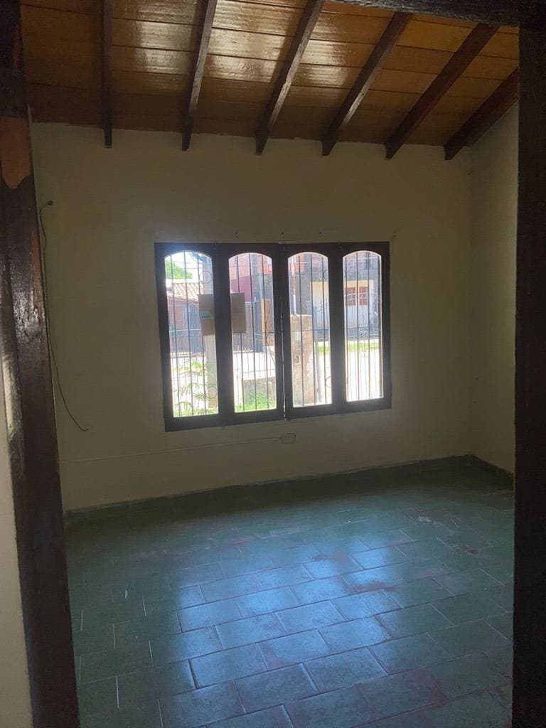 En venta 2 casas en un terreno en Lambaré — foto 3