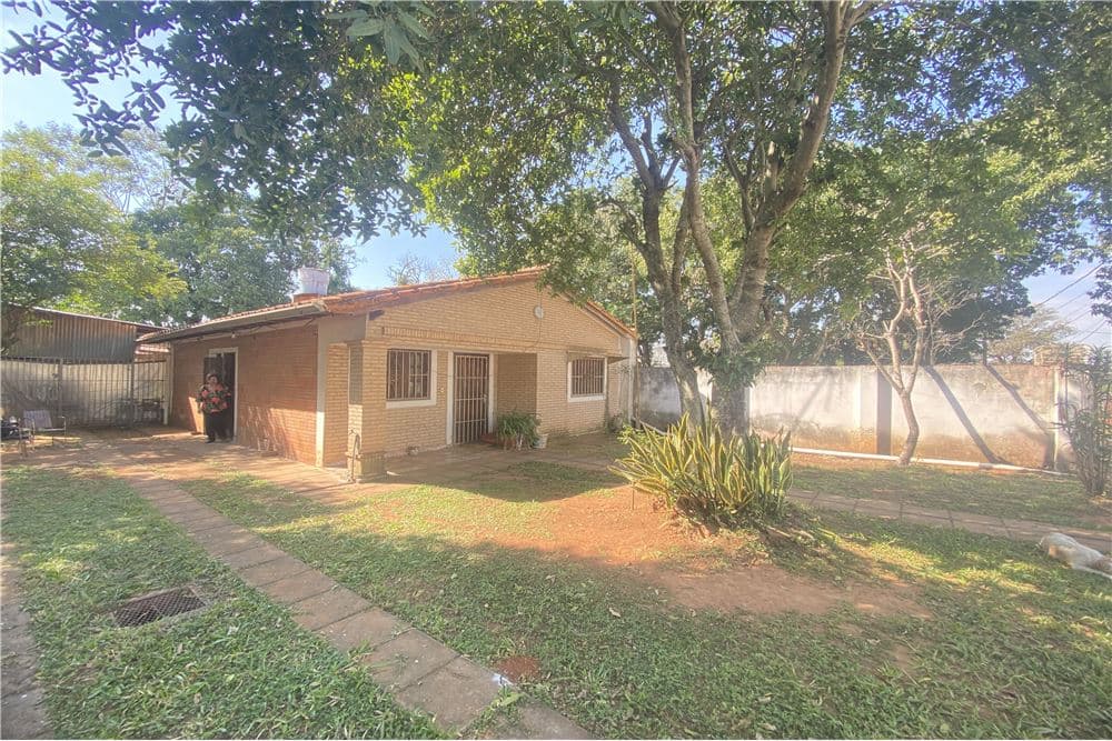 Terreno con chalet en venta zona isla verde– Luque, foto 5