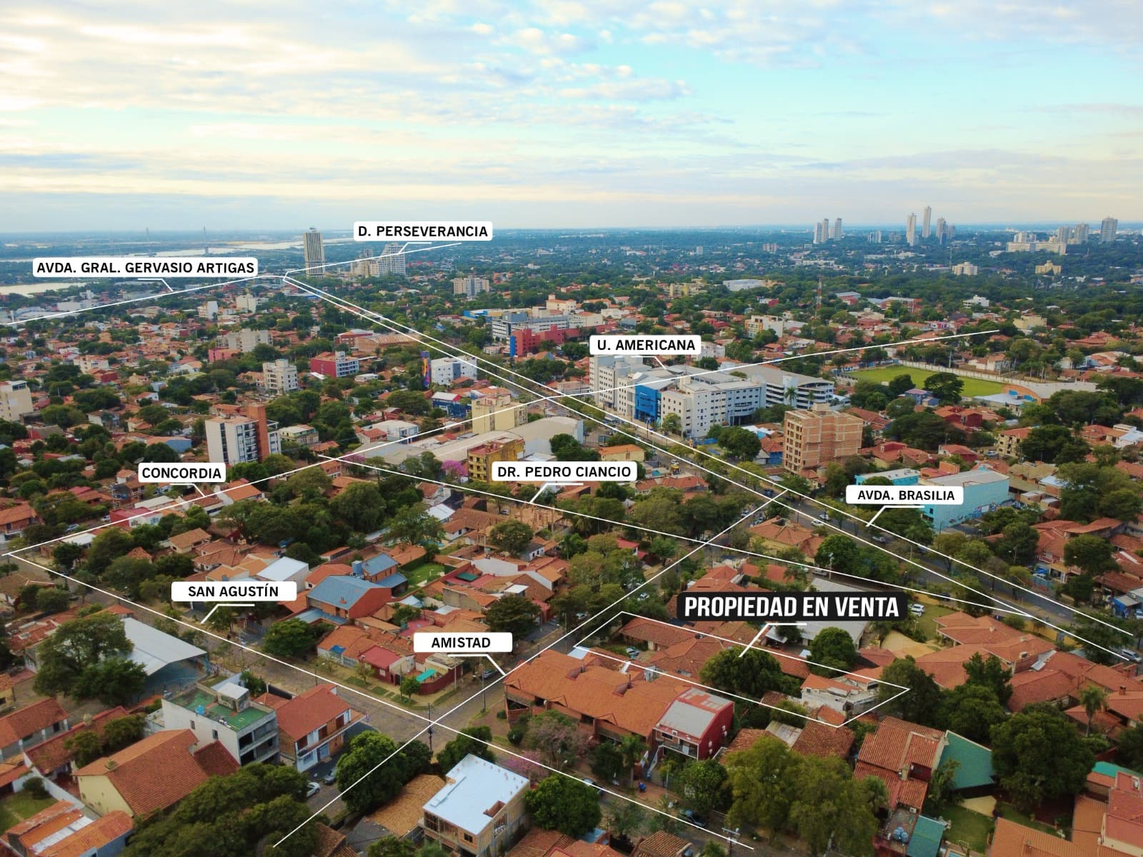 Amplia y hermosa casa a la venta en barrio Jara - 650.000 usd — foto 2