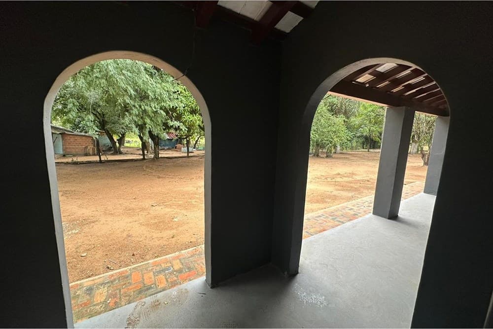 ✨ Gran Oportunidad En Paraguarí: Terreno Amplio Con Casa Incluida, foto 4