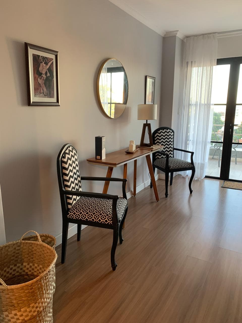 Exclusivo departamento amueblado de 2 dormitorios en el corazón de Asunción - ¡listo para habitar!, foto 3