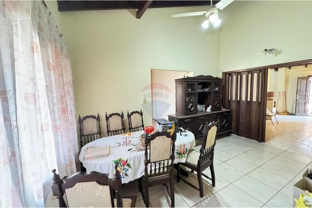 Casa barrio villa aurelia Asunción, foto 2