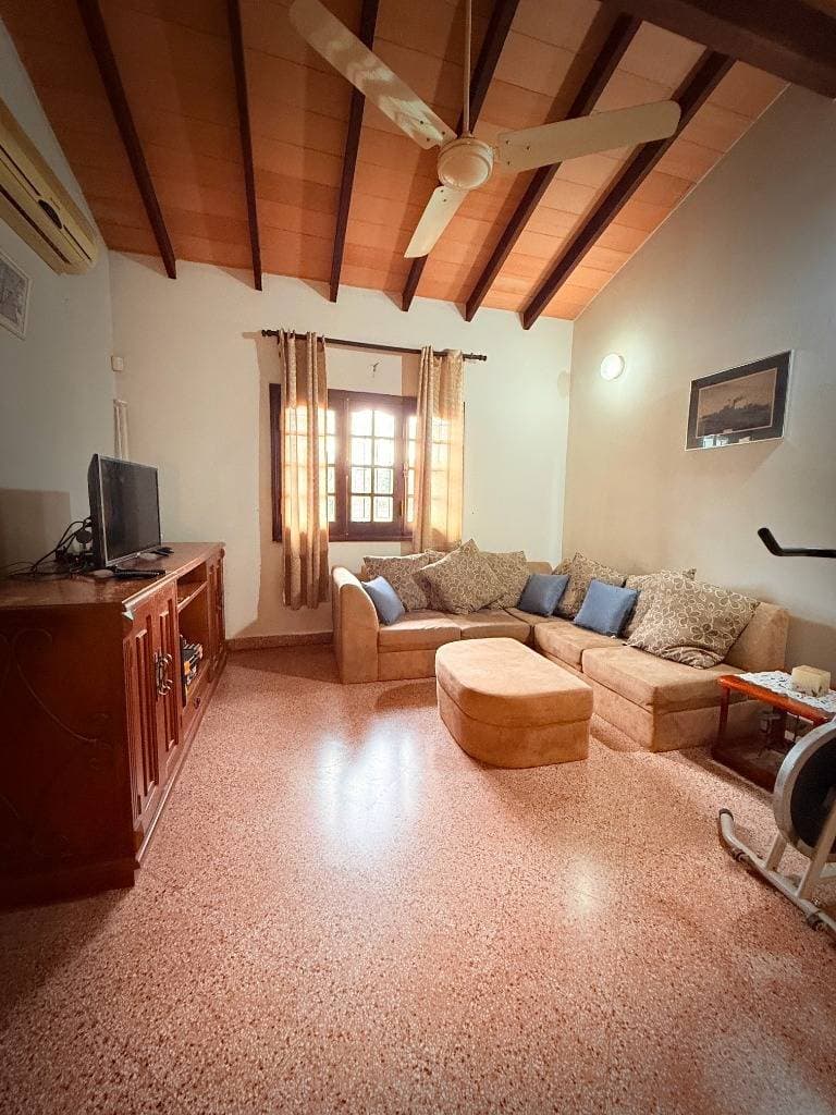 Casa con amplio patio, cerca de Paresa y Hospital General de Villa Elisa, foto 4