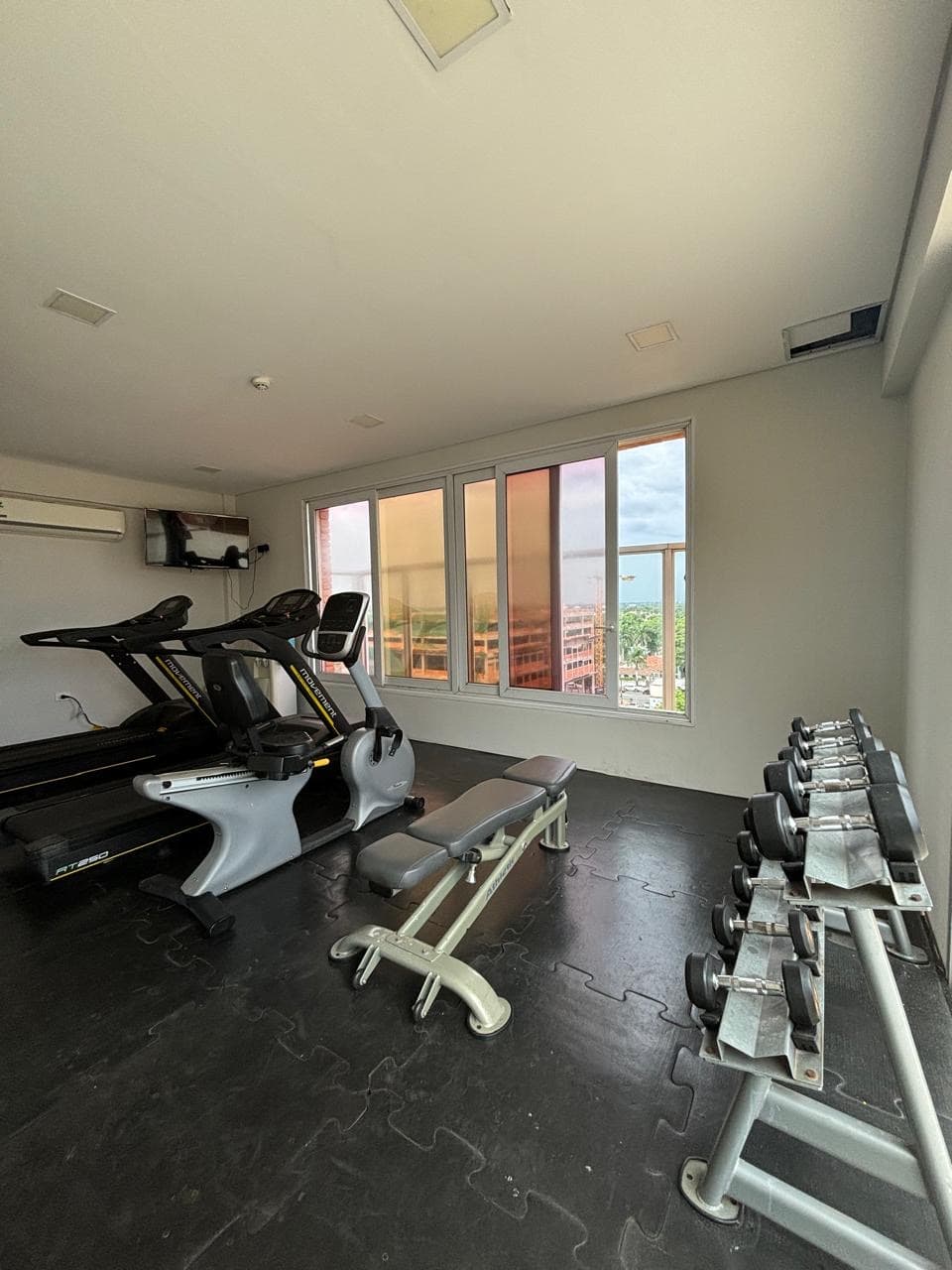 En Villa Morra dpto amplio con amenities, foto 2