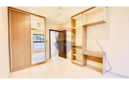 Duplex en villa adela Luque — foto 4