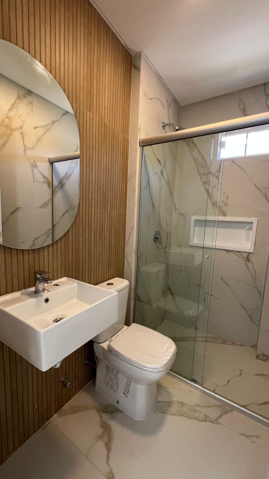 En venta duplex a estrenar en barrio cerrado vy'a raity Luque, foto 3