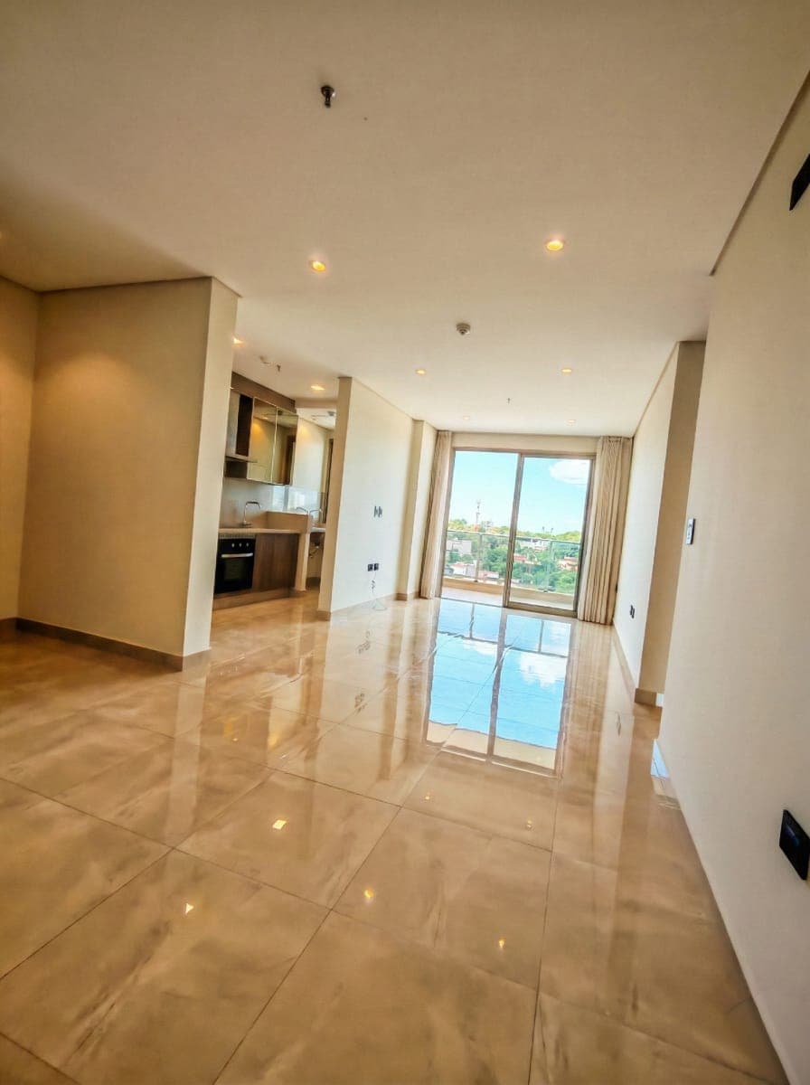 departamento sobre Avenida Molas López — foto 1