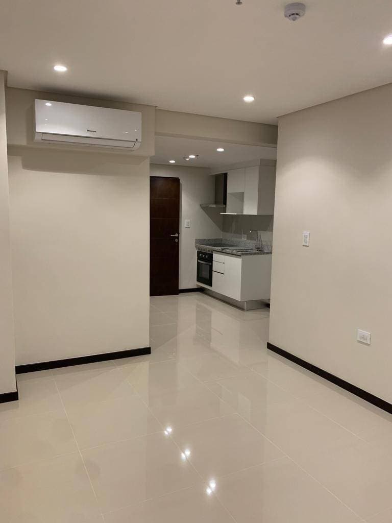 Departamento 1 Dormitorio en Venta - Mburucuyá, Asunción, foto 2