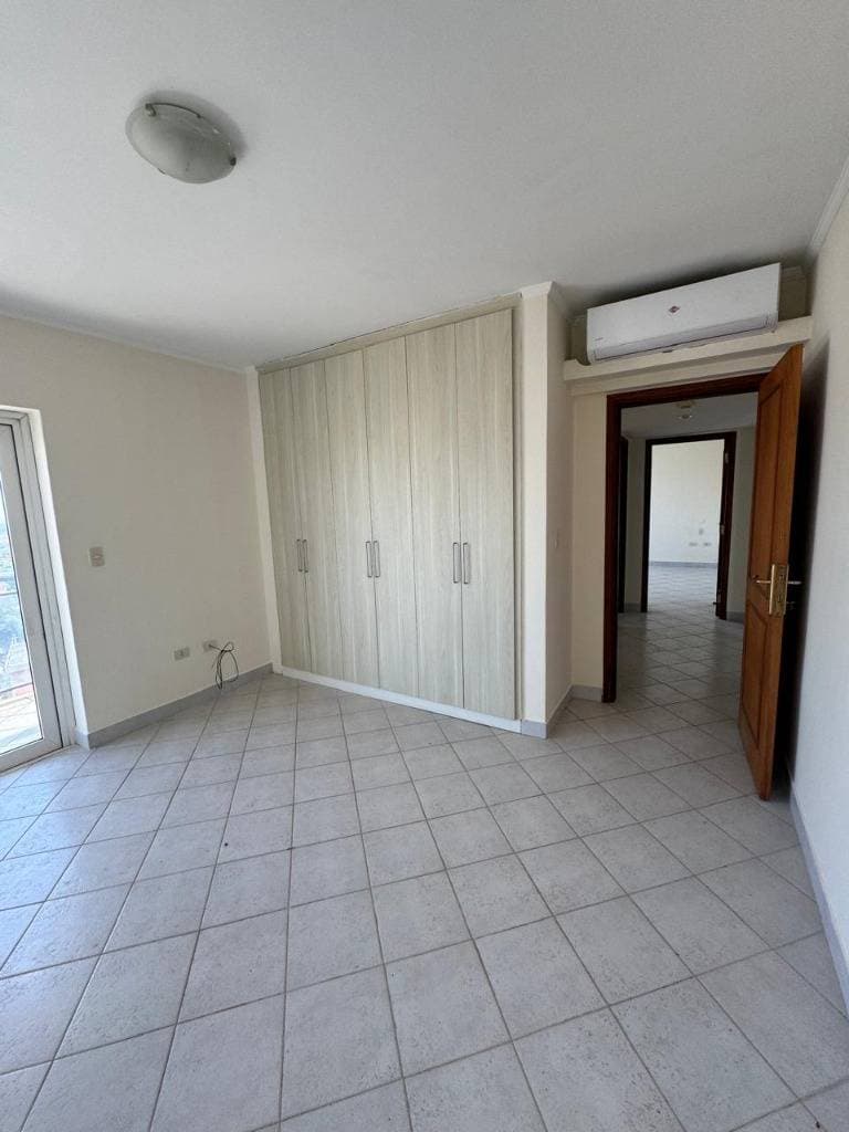 departamento de dos dormitorios sobre Av. España, foto 3