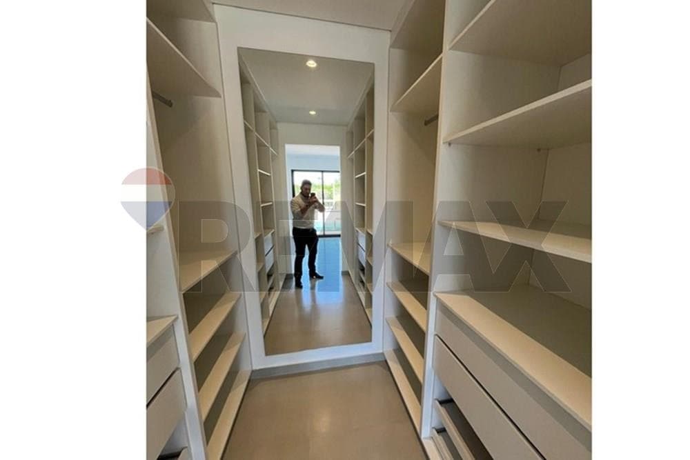 Casa en Venta - Mariano Roque Alonso, Paraguay, foto 4