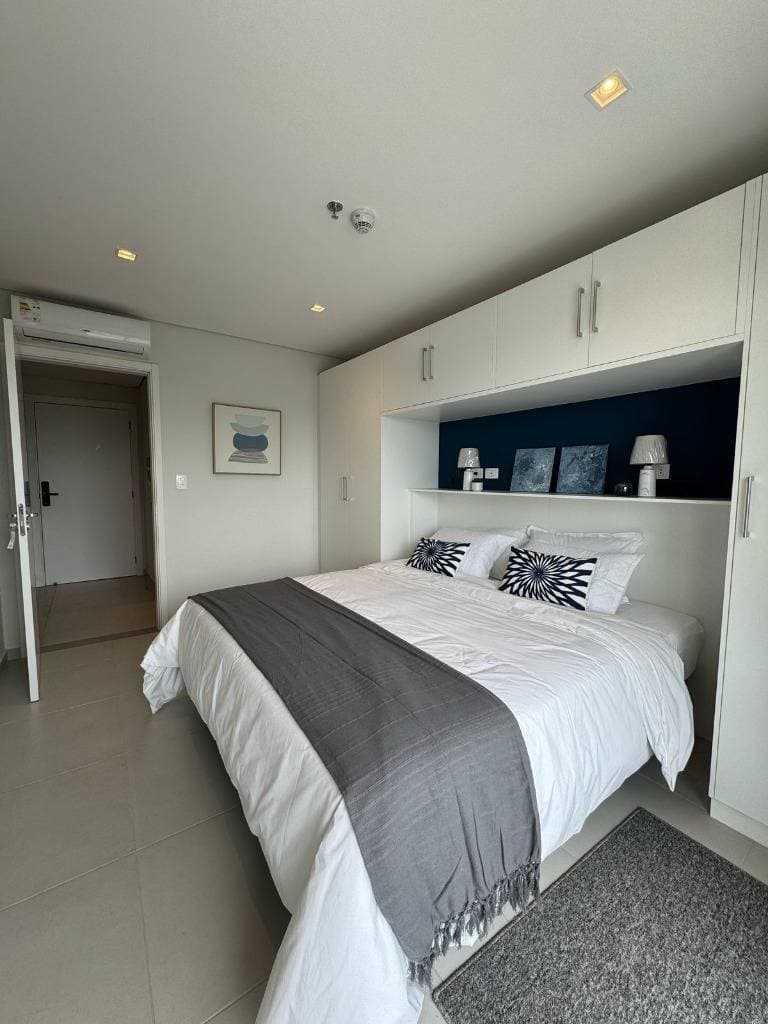 En venta departamento a estrenar, zona Villa Morra. Edificio first living, foto 4