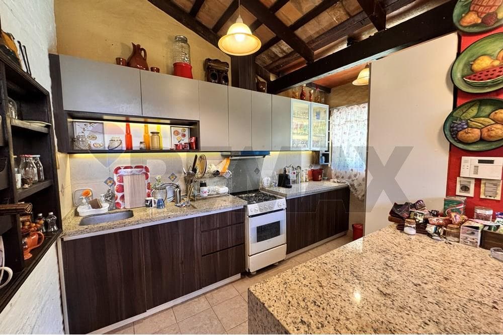 Casa en San Bernardino, foto 5