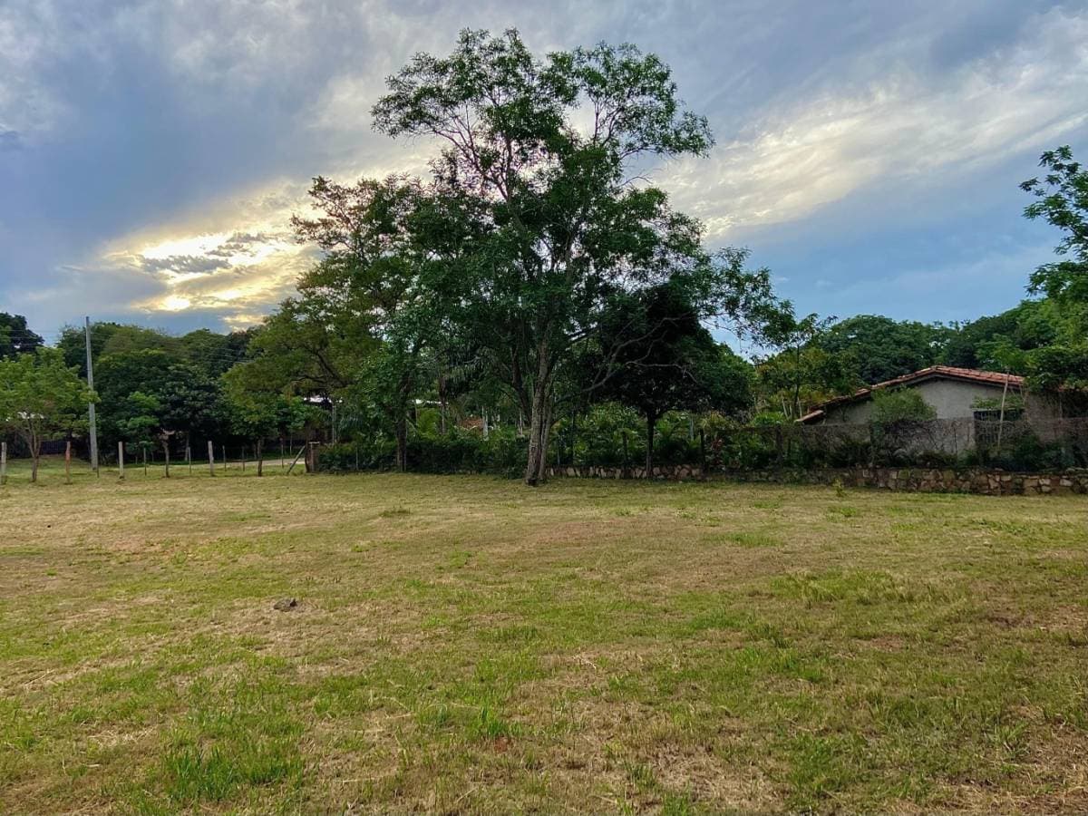 En venta hermoso terreno de 1.200 m² ubicado en pleno centro de Altos, foto 1