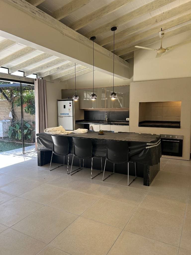 En venta hermosa propiedad en el barrio mburukuya, foto 5