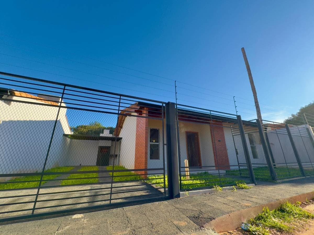 En venta hermoso chalet a estrenar en Luque