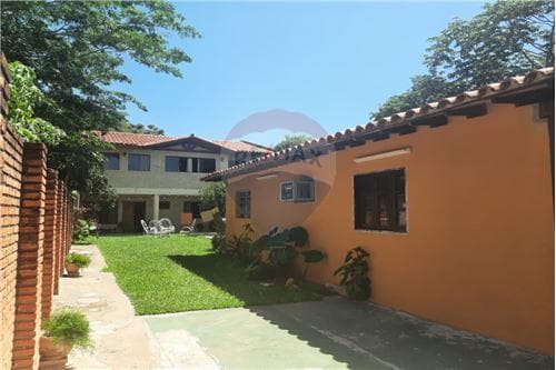 Casa en Barrio Jara Asunción con terreno de 888 M2, foto 2