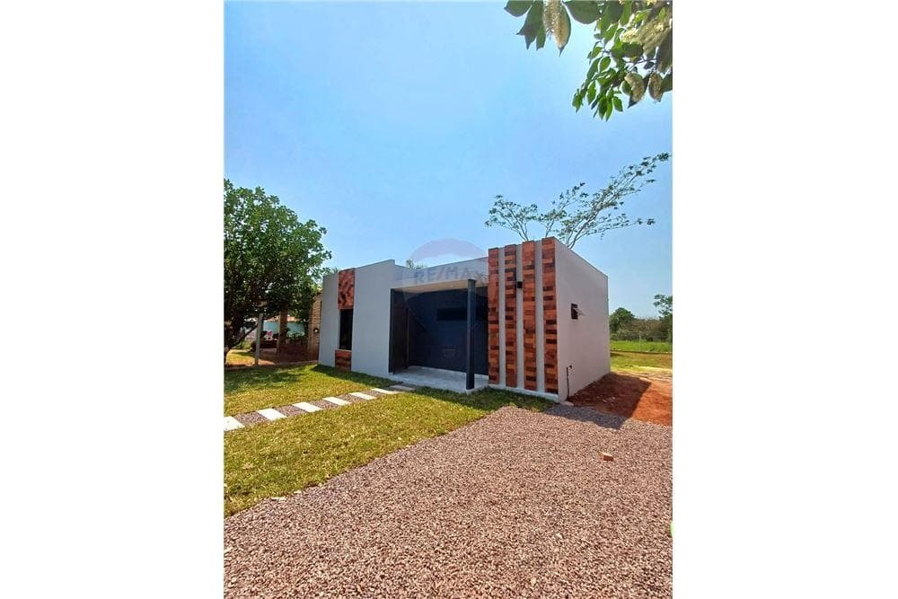 Vendo casa en capiata