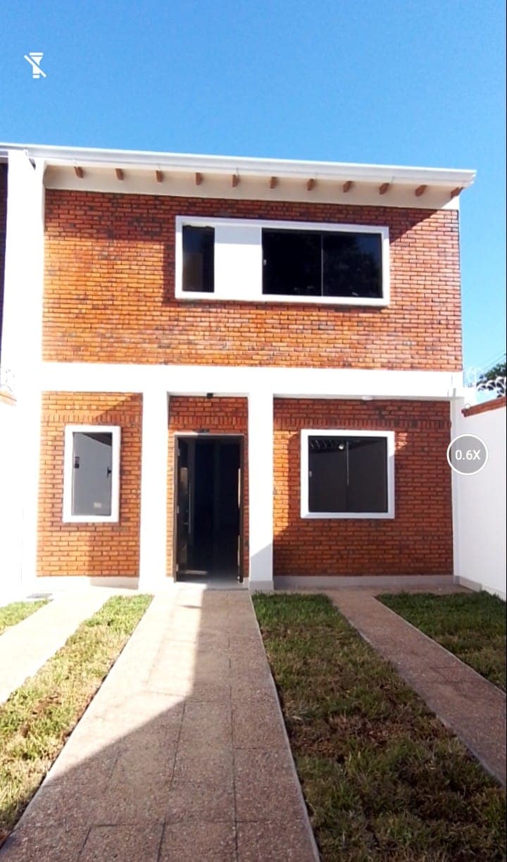 Venta De Duplex A Estrenar En Lambare De 3 Dorm Y Garage P/ 3 vehic