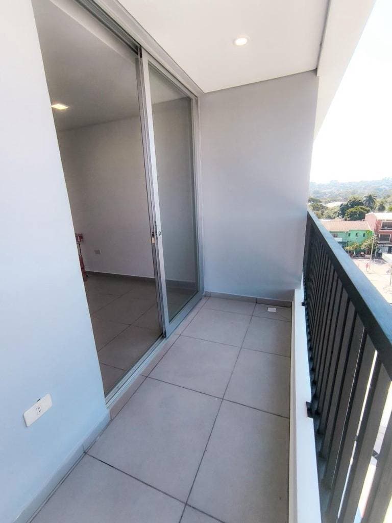 de Departamento en el Edificio Céntric – Félix Bogado — foto 3