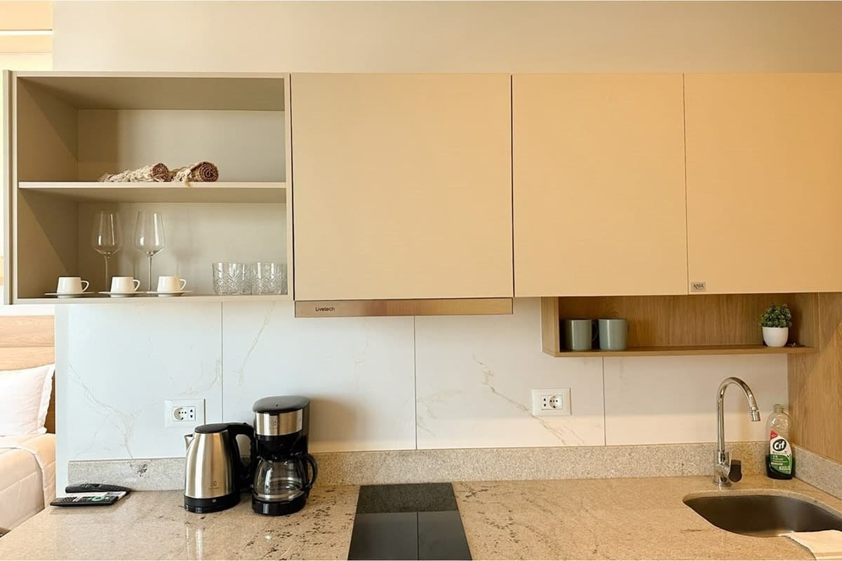 Departamento-Alquiler-Avenida Molas López con Juan XVIII, Carmelitas, foto 2