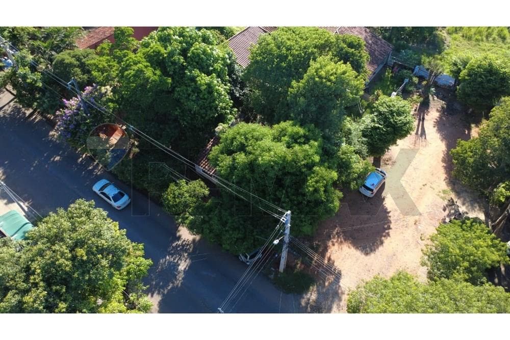 Terreno en esquina en villa universitaria San Lorenzo — foto 3