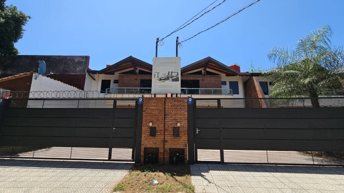 Vendo Duplex en Vista Alegre