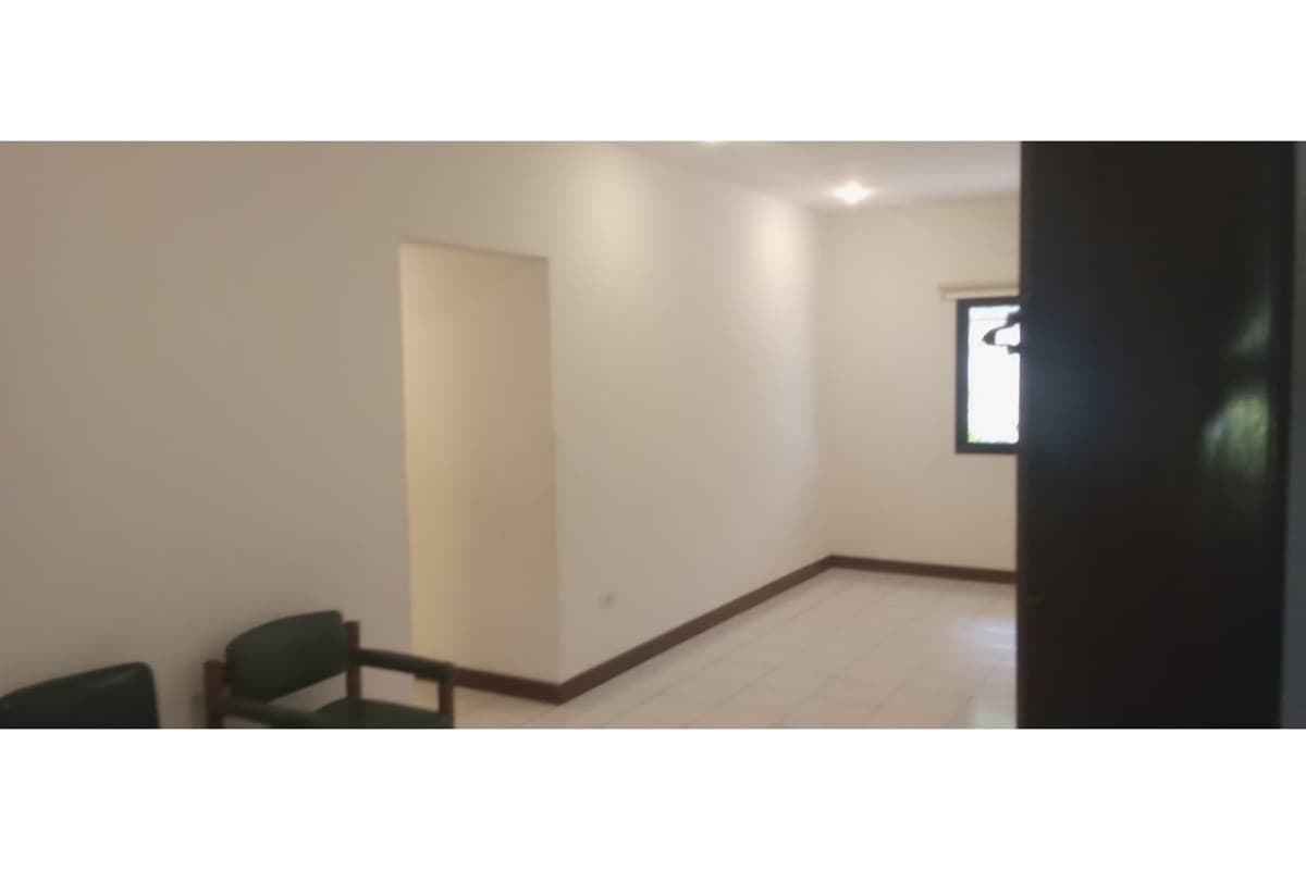 Departamento-Alquiler-Moises Bertoni y Cnel Escurra, Herrera, Asunción, foto 2