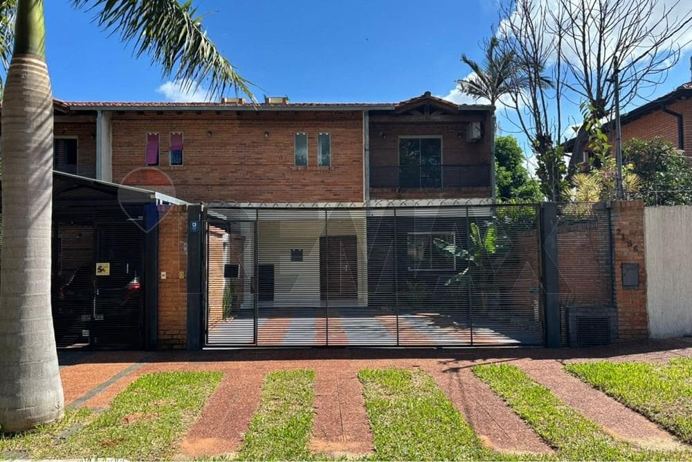 Vendo duplex con piscina - lambare