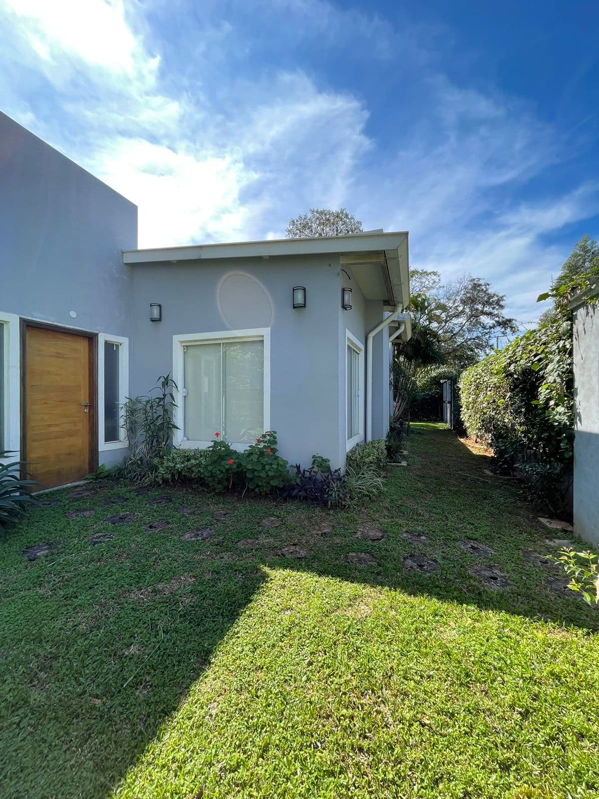 casa en San Bernardino a una cuadra del Club Anexo Nautico Lago Azul — foto 3