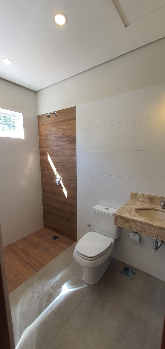 Duplex a estrenar en lambare- con terraza y patio, foto 5