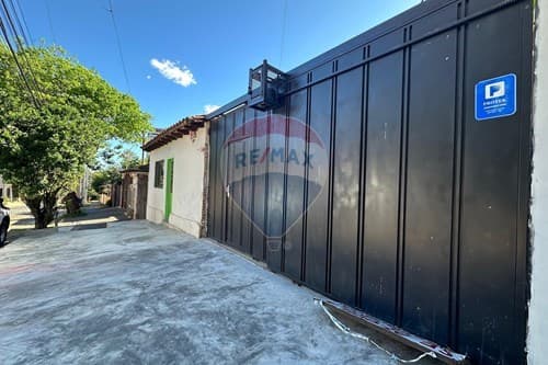 Casa-Venta-PY Asunción Mburucuyá 001521 411 Calle Dr. Ramón Zubizarreta, foto 1