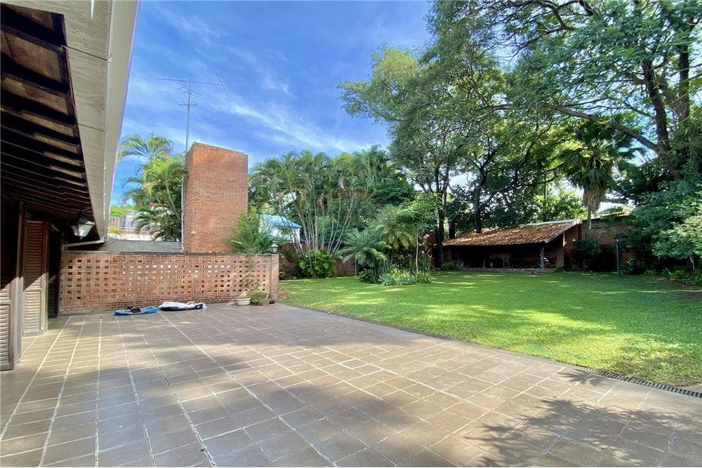 Increíble terreno ideal para desarrollo en barrio Mcal Estigarribia