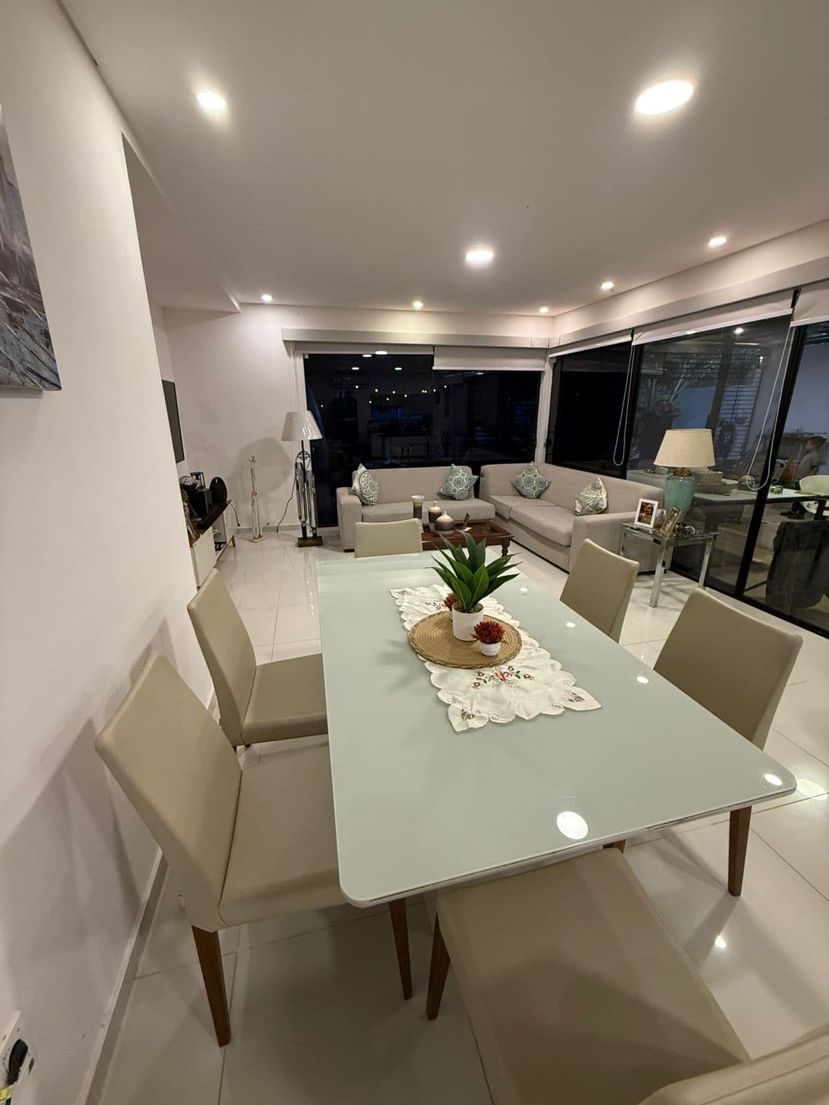 Hermosa casa de 3 habitaciones en San Bernardino, foto 2