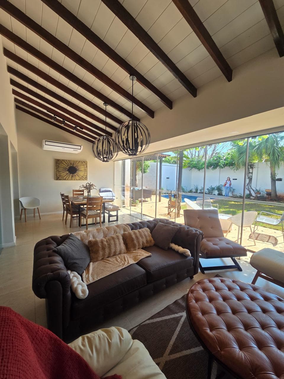 Hermosa Residencia En Bo.Carmelitas — foto 3