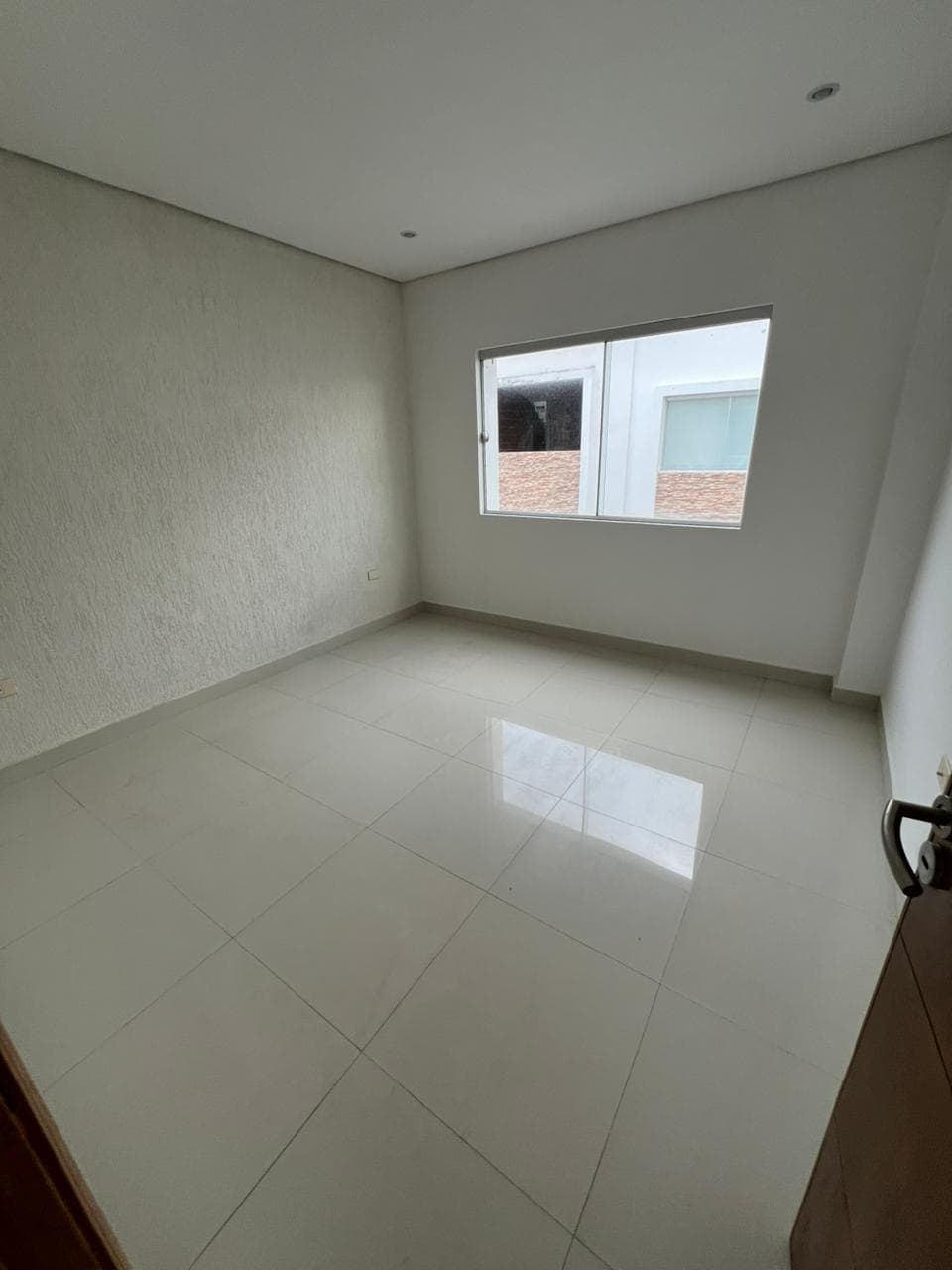 Casa de 3 dormitorios en ita enramada, foto 2