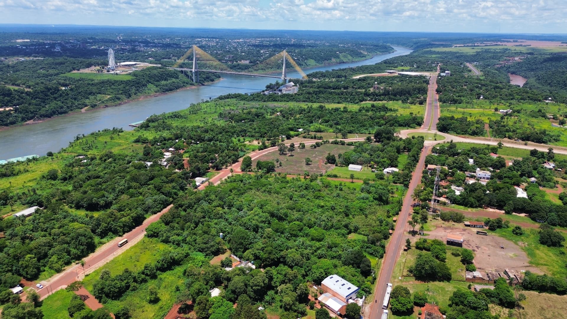 terreno de 19220 m2 cerca del nuevo Puente de la Integración, foto 4