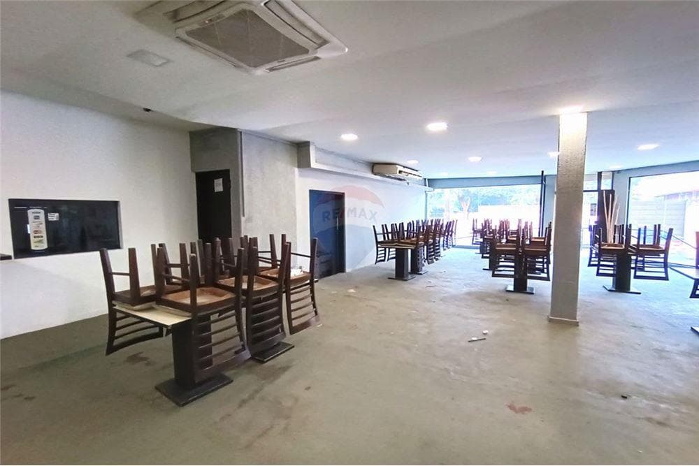 salón comercial en Fernando de la Mora zona Sur, foto 2