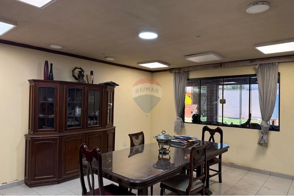 Residencia - Venta - Santa Librada, Paraguay, foto 5