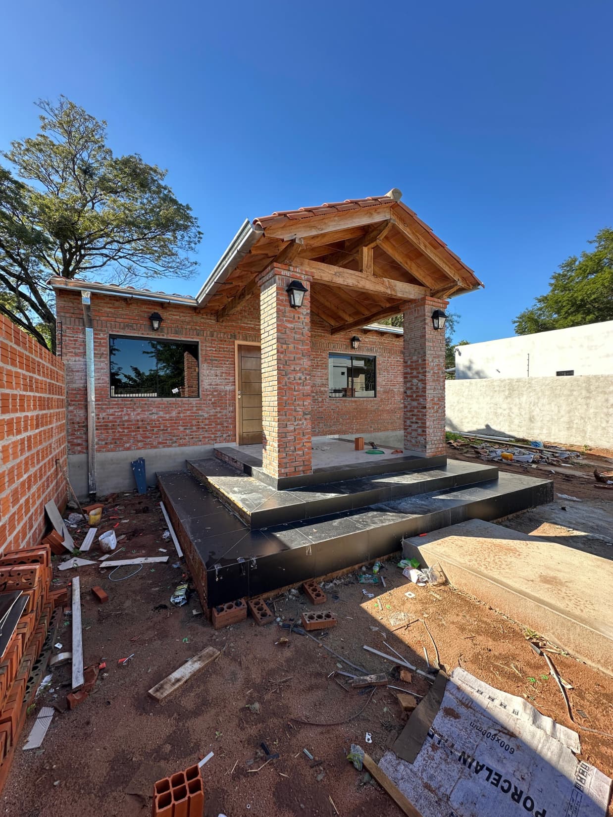 Casa a estrenar en Ñemby 2 habitaciones + terreno 504 m2‼️ — foto 2