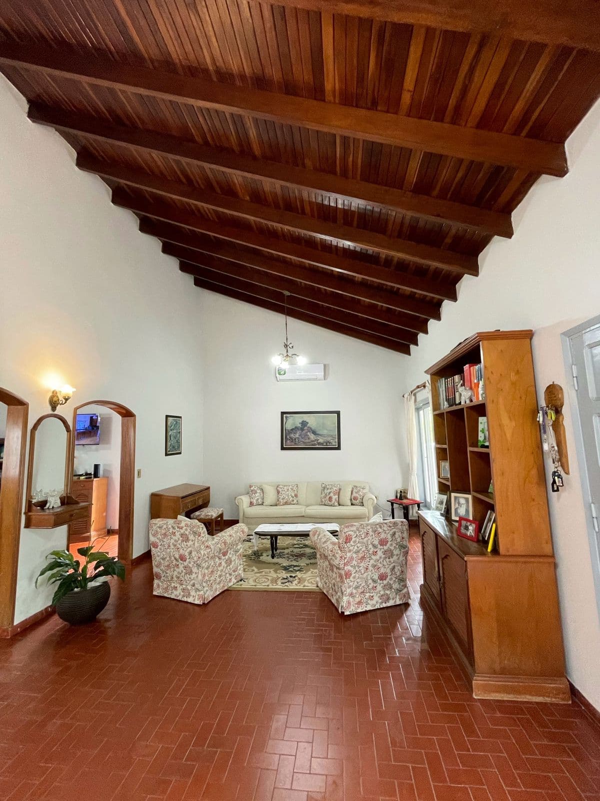 Residencia En Venta - Barrio San Cristóbal, Asunción — foto 3