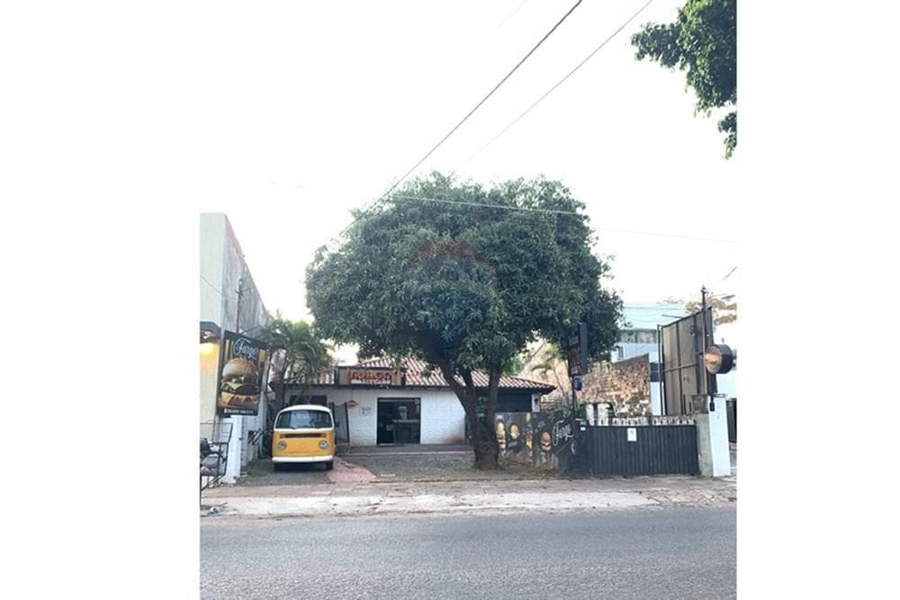 Importante terreno sobre denis roa, foto 1