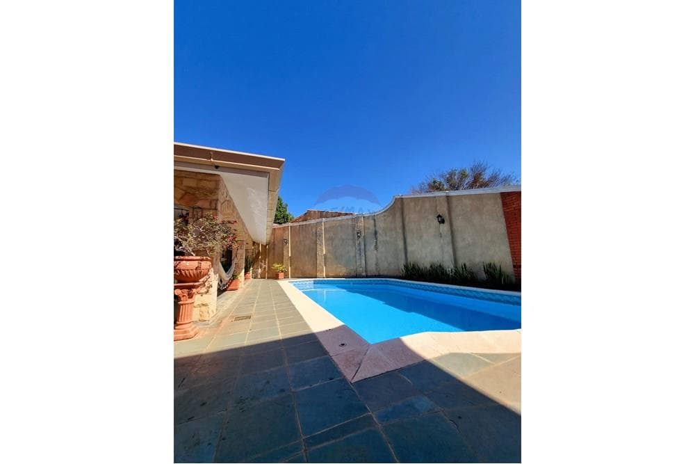 Casa en venta - barrio san vicente, foto 3